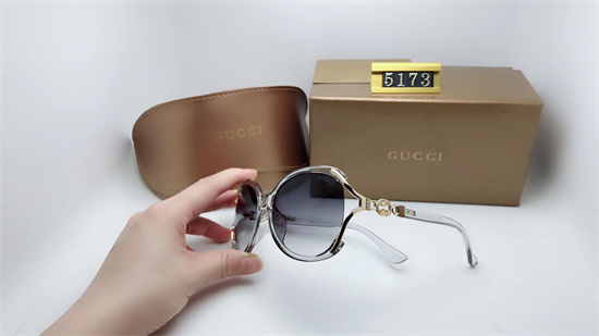 Gucci Sunglass A 006